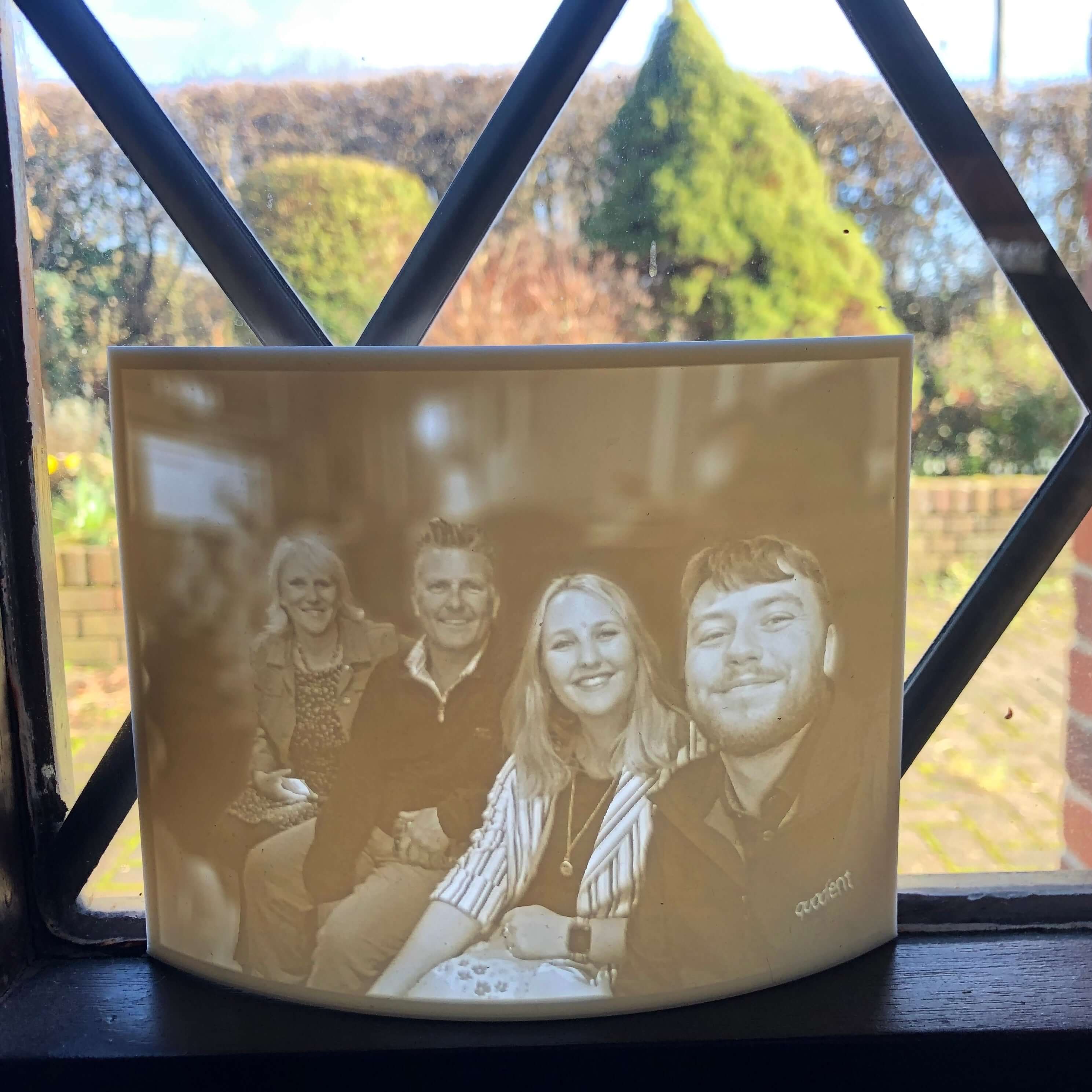 Free Standing 3D Printed Lithophane Photographs